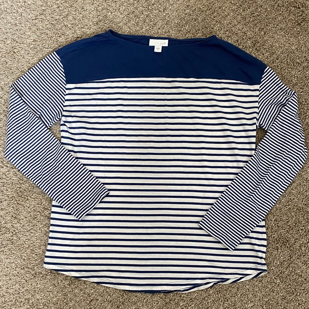 J Jill 3/4 length light weight blouse navy and white size S